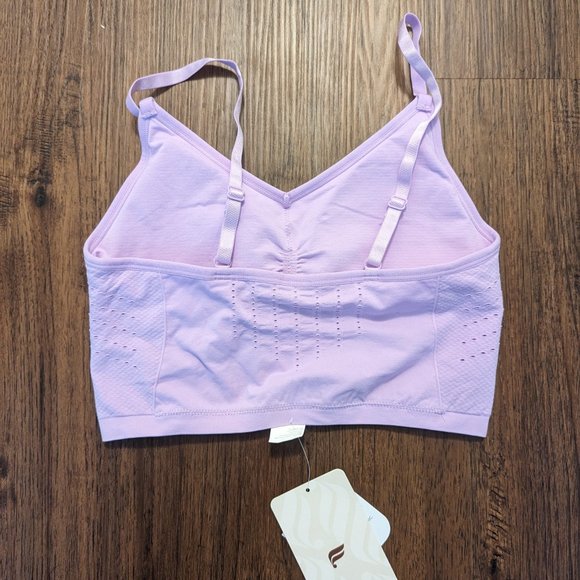 Fabletics Light Purple Sync Seamless Padded Midi Bra Small - New w/tags - Picture 2 of 3